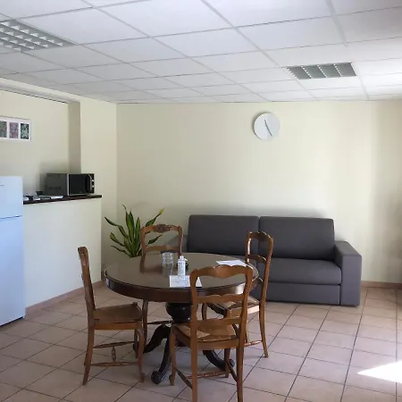 Castel Mireio Bed & Breakfast Cairanne